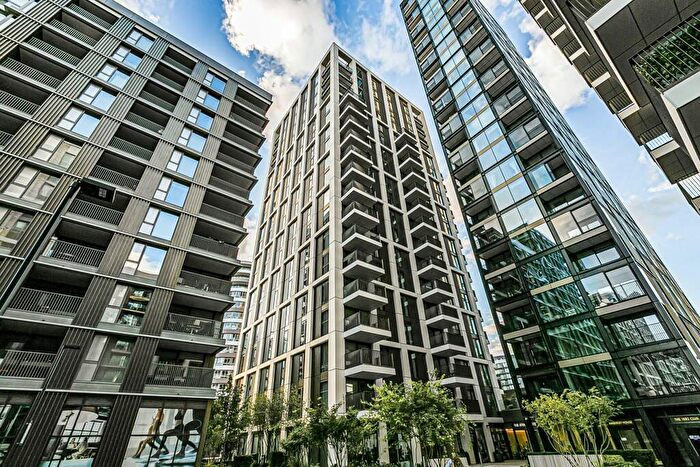 2 Bedroom Apartment To Rent In Palmer Road, London, SW11