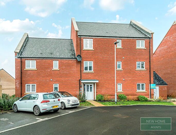 1 Bedroom Flat For Sale In Pullen House, St. Sebastian's Way, Wellesley, Aldershot, GU11