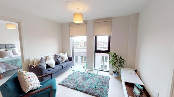 2 Bedroom Apartment To Rent In Ellesmere Street, Manchester, M15