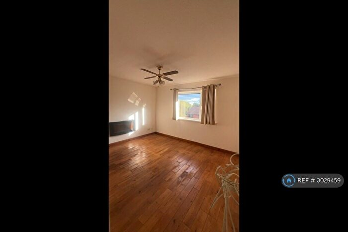 1 Bedroom Flat To Rent In Bolton Road, Birmingham, B10