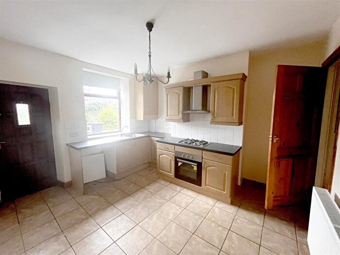2 Bedroom End Of Terrace House To Rent In Park View Road, Hillsborough, S6