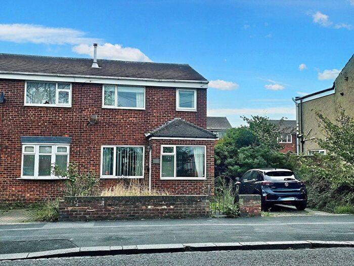 2 Bedroom End Of Terrace House To Rent In Wensleydale Terrace, Blyth, NE24