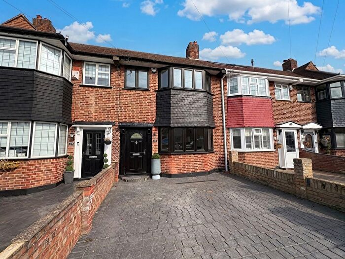 3 Bedroom Terraced House To Rent In Sparrows Lane, London, SE9