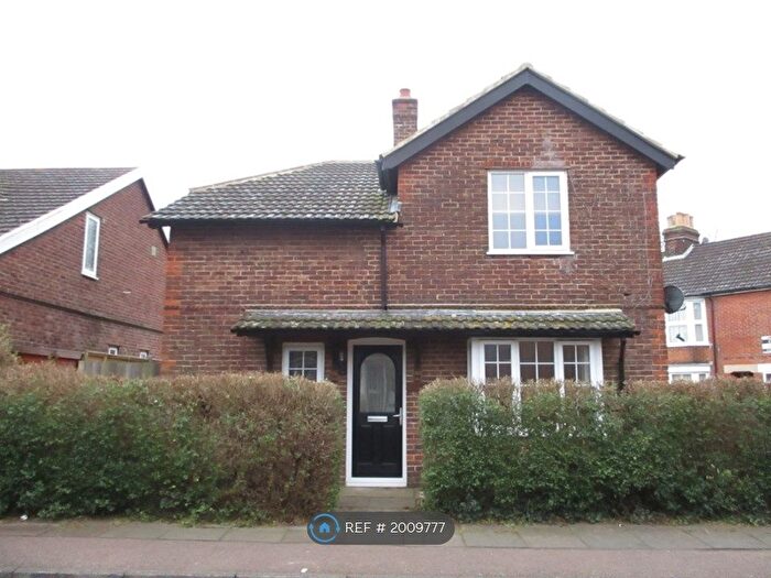 2 Bedroom Detached House To Rent In St. Michaels Road, Canterbury, CT2