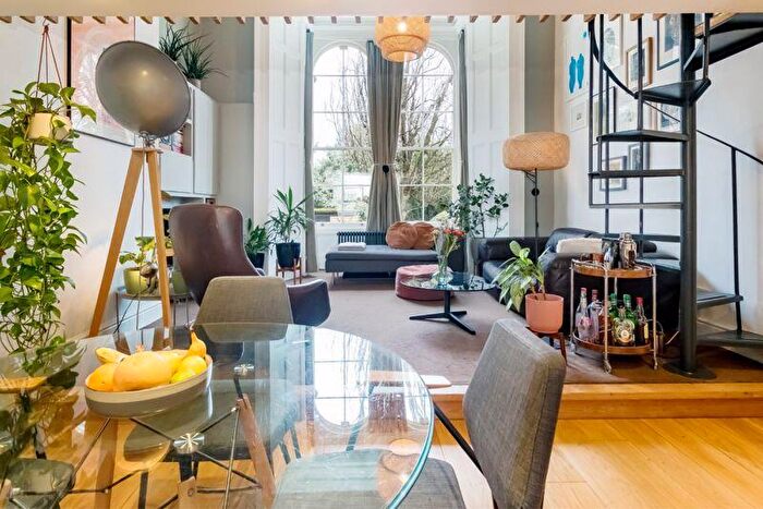 1 Bedroom Apartment For Sale In Durdham Park | Redland, BS6