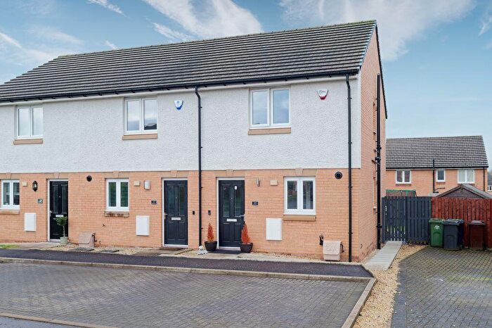 2 Bedroom Semi-Detached Villa For Sale In Bolerno Place, Bishopton, PA7