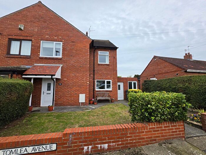 3 Bedroom Semi-Detached House For Sale In Tomlea Avenue, Bedlington, NE22