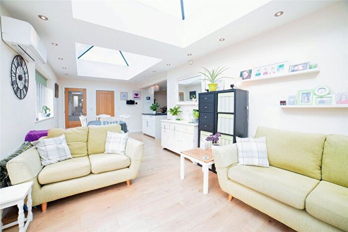 3 Bedroom Bungalow For Sale In Felton Avenue, Mansfield, Nottinghamshire, NG19