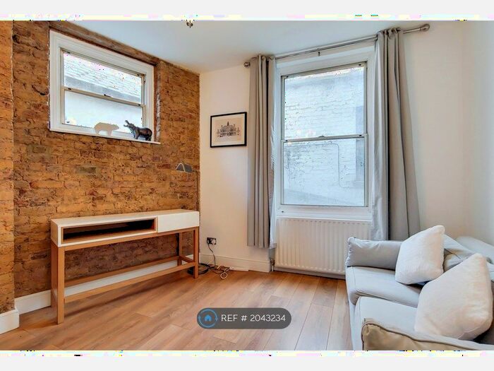 1 Bedroom Flat To Rent In London, London, W1D