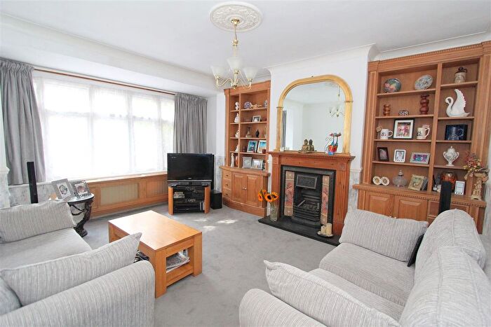 4 Bedroom Semi Detached House For Sale In The Manor Way, Wallington, SM6