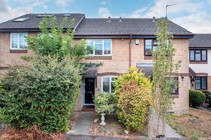 2 Bedroom Terraced House For Sale In Eton Way, Dartford, DA1