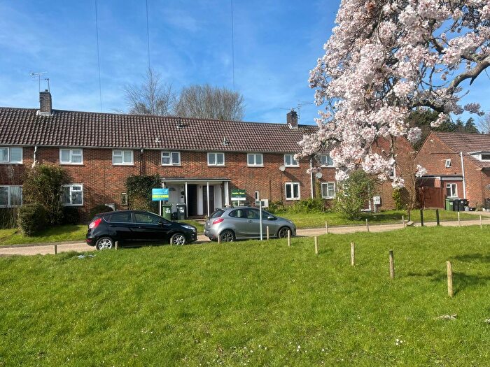 4 Bedroom Terraced House To Rent In Greenhill Road, Winchester, SO22
