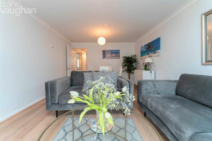 2 Bedroom Flat To Rent In Neptune Court, The Strand, Brighton, BN2