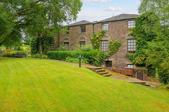 2 Bedroom Flat To Rent In Mill Court, Dunblane, Stirling, FK15