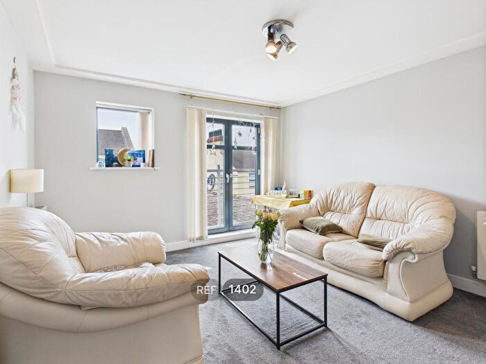 2 Bedroom Apartment To Rent In City Central, Wright Street, Hull, HU2