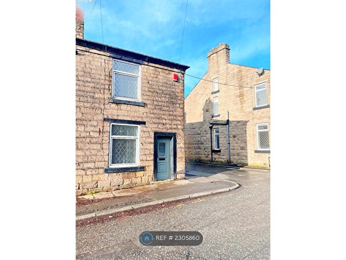 2 Bedroom End Of Terrace House To Rent In Dundee Lane, Bury, BL0