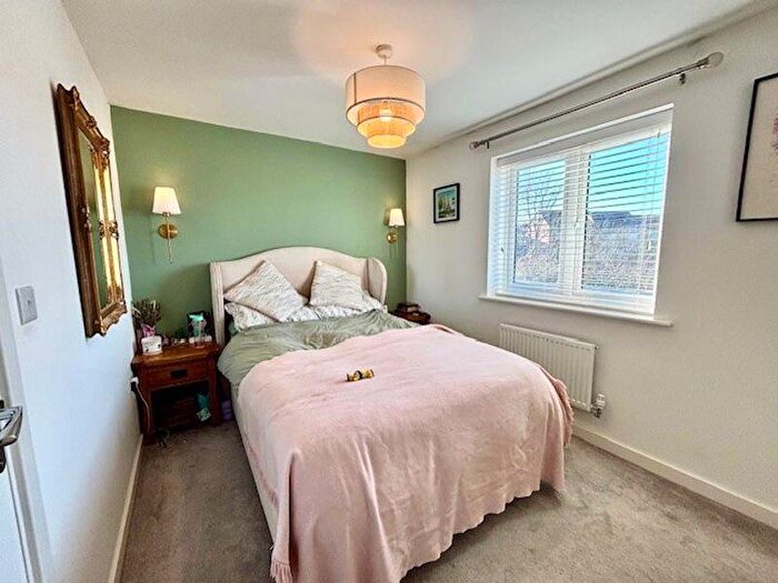 2 Bedroom Semi-Detached House For Sale In James Avenue, Calne, SN11