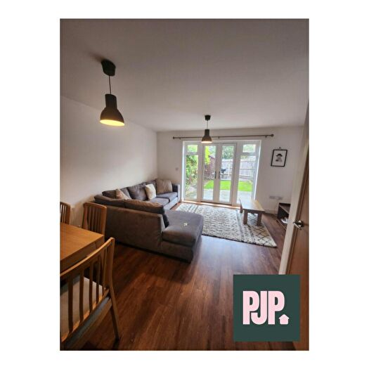 4 Bedroom House To Rent In James Counsell Way, Bristol, BS34