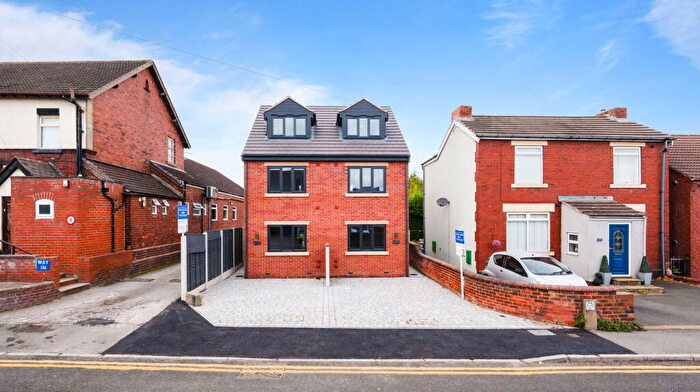 3 Bedroom Semi-Detached House For Sale In Westwood Road, High Green, Sheffield, S35