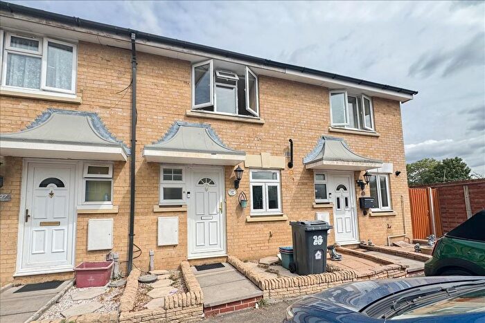 2 Bedroom Terraced House For Sale In Westminster Close, Feltham, Middlesex, TW14