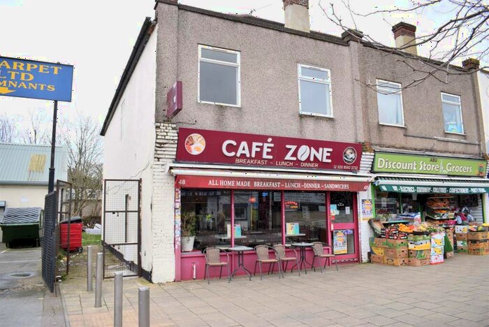 2 Bedroom Flat To Rent In Whalebone Lane, Dagenham, RM8