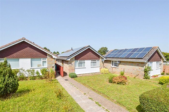 3 Bedroom Detached Bungalow For Sale In Perowne Way, Sandown, Isle Of Wight, PO36