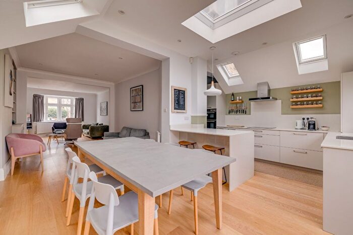4 Bedroom Terraced House For Sale In Observatory Road, SW14