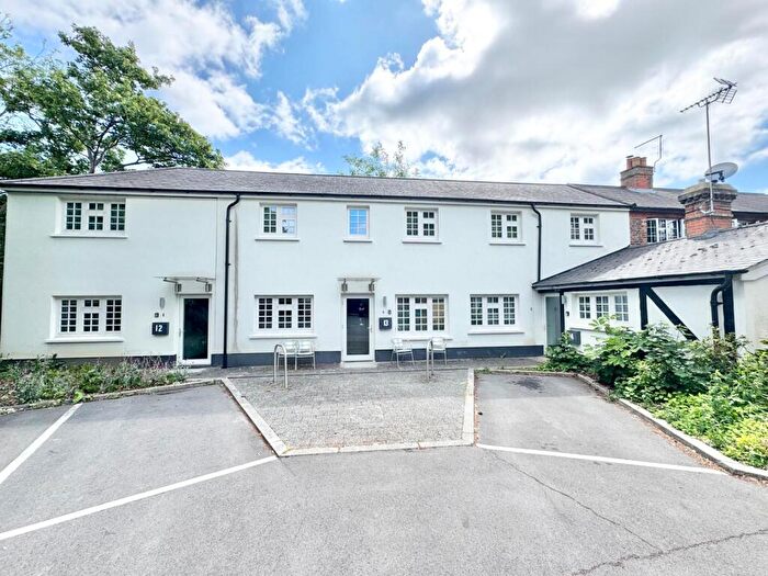 2 Bedroom Apartment To Rent In Alexandra Road, Farnborough, GU14