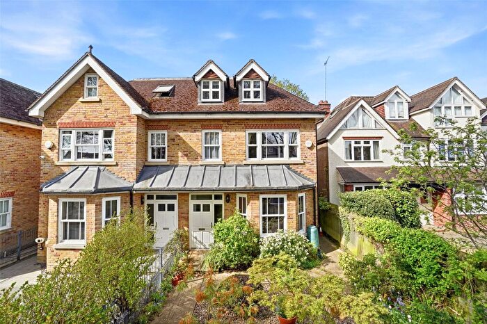 5 Bedroom Semi Detached House For Sale In Wensleydale Road, Hampton, TW12