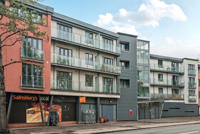 2 Bedroom Flat For Sale In Beckenham Road, Beckenham, BR3