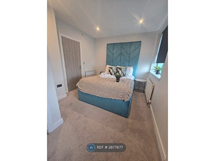 1 Bedroom Flat To Rent In Dawson House, Pudsey, LS28