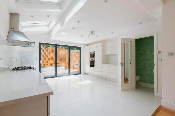 4 Bedroom Terraced House To Rent In Bulwer Street, London, W12