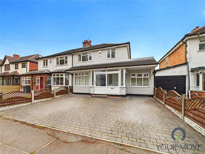 4 Bedroom Semi-Detached House For Sale In Robin Hood Lane, Birmingham, West Midlands, B28