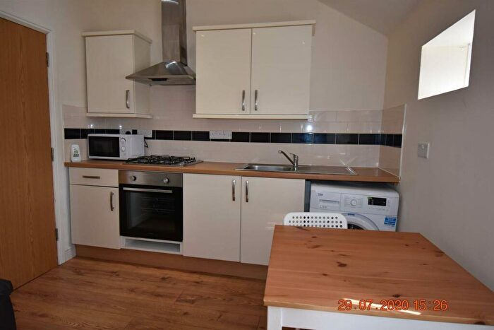 2 Bedroom Flat To Rent In Colum Road, Cathays, CF10
