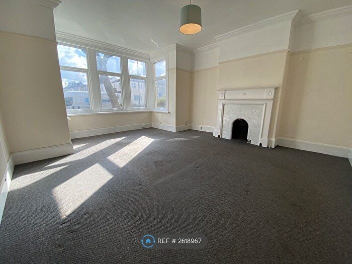 4 Bedroom Semi-Detached House To Rent In Fishponds Road, Eastville, Bristol, BS5