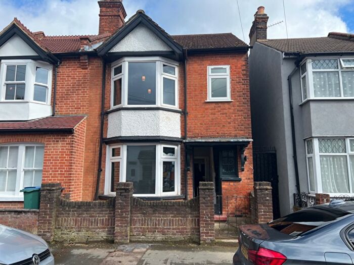 3 Bedroom Terraced House To Rent In Judge Street, Watford, WD24