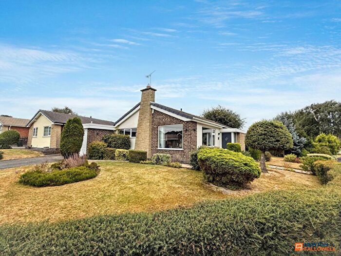 2 Bedroom Detached Bungalow For Sale In Oakham Drive, Coalville, LE67