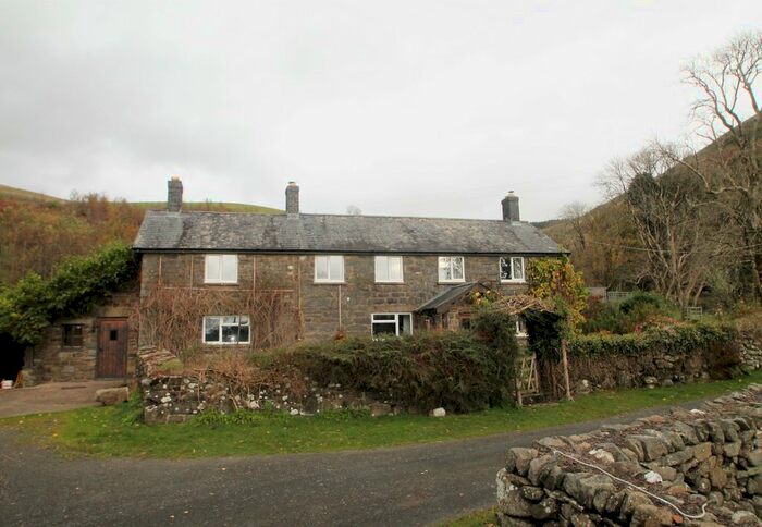 4 Bedroom Detached House To Rent In Llanbrynmair, SY19