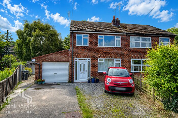 4 Bedroom Semi-Detached House For Sale In Bleasdale Road, Lytham St. Annes, Lancashire, FY8
