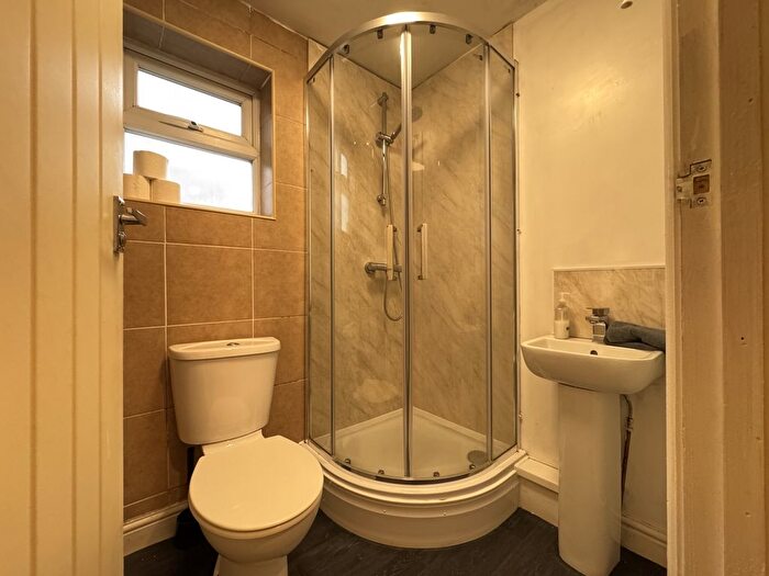 4 Bedroom Terraced House To Rent In Burngreave Street, Sheffield, South Yorkshire, S3