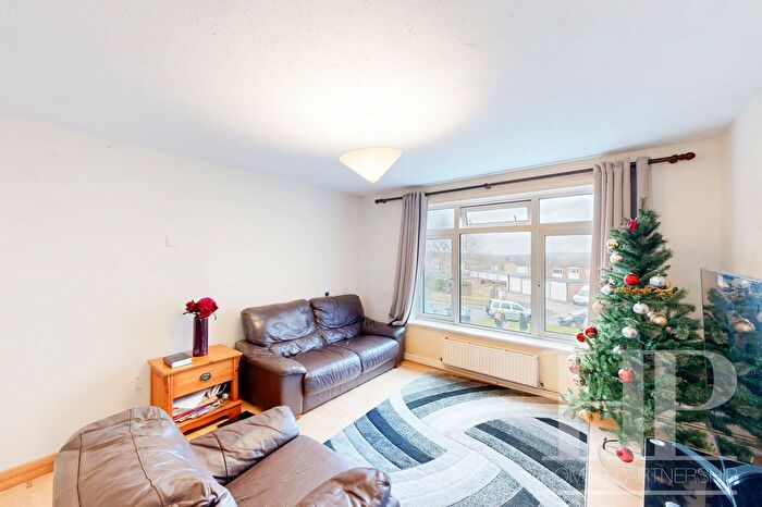 2 Bedroom Flat To Rent In Caburn Court, Crawley, RH11