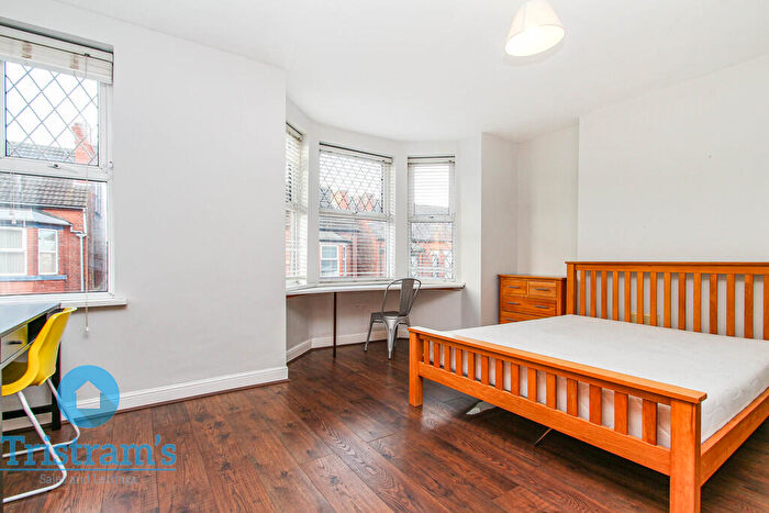 1 Bedroom Terraced House To Rent In Kimbolton Avenue, Lenton, NG7