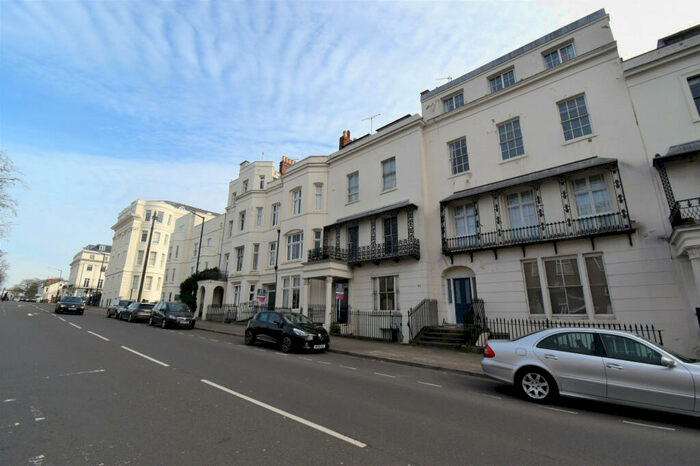 1 Bedroom Apartment To Rent In Dale Street, Leamington Spa, Warwickshire, CV32