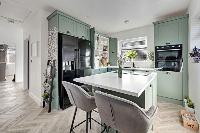 2 Bedroom Semi-Detached Bungalow For Sale In Holden Avenue, Bury, BL9