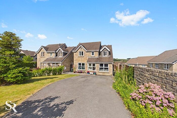 4 Bedroom Detached House For Sale In Homestead Way, Chapel-En-Le-Frith, SK23