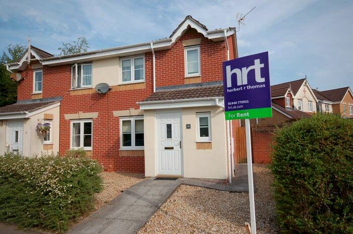 3 Bedroom Semi-Detached House To Rent In , Clos Ynysddu, Pontyclun, CF72