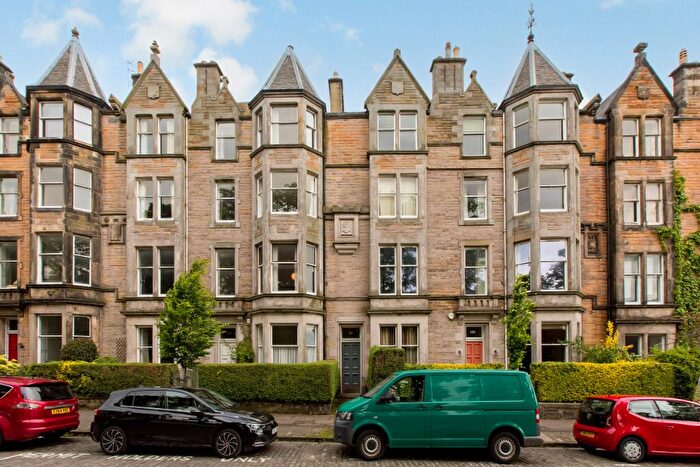 5 Bedroom Flat To Rent In Warrender Park Road, Marchmont, Edinburgh, EH9