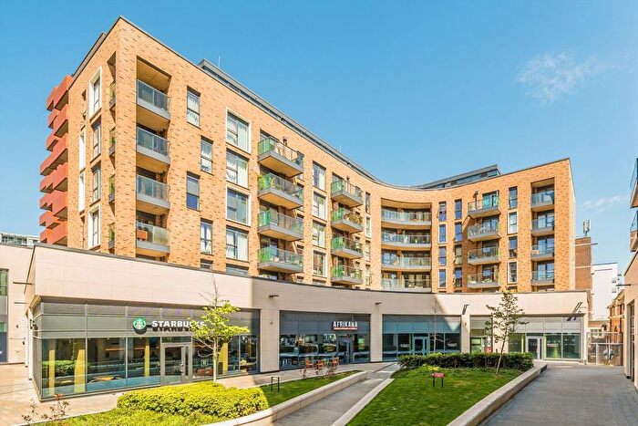 2 Bedroom Flat For Sale In Unity Lane, Hounslow, TW3
