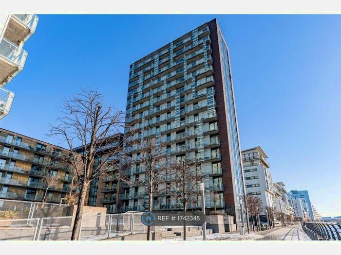 2 Bedroom Flat To Rent In Castlebank Place, Glasgow, G11