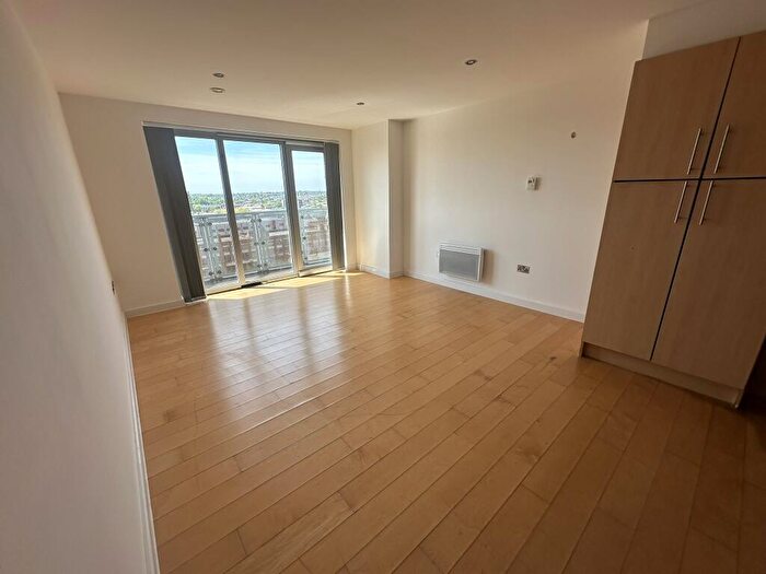 2 Bedroom Apartment To Rent In The Horizon Building, Leicester, Leicestershire, LE1